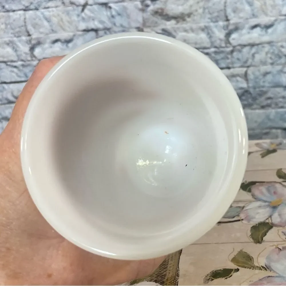 Anchor Hocking White Milk Glass VTG Harvest Grape Vine Pattern 5.75 inch